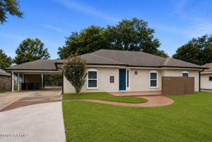 218 Debby Dr - Photo 1 of 1