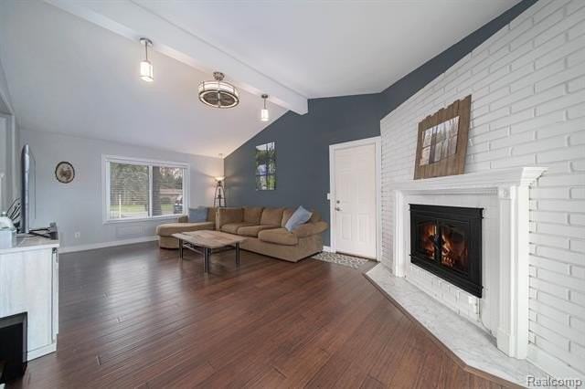 2536 Alveston Dr - Photo 4 of 28
