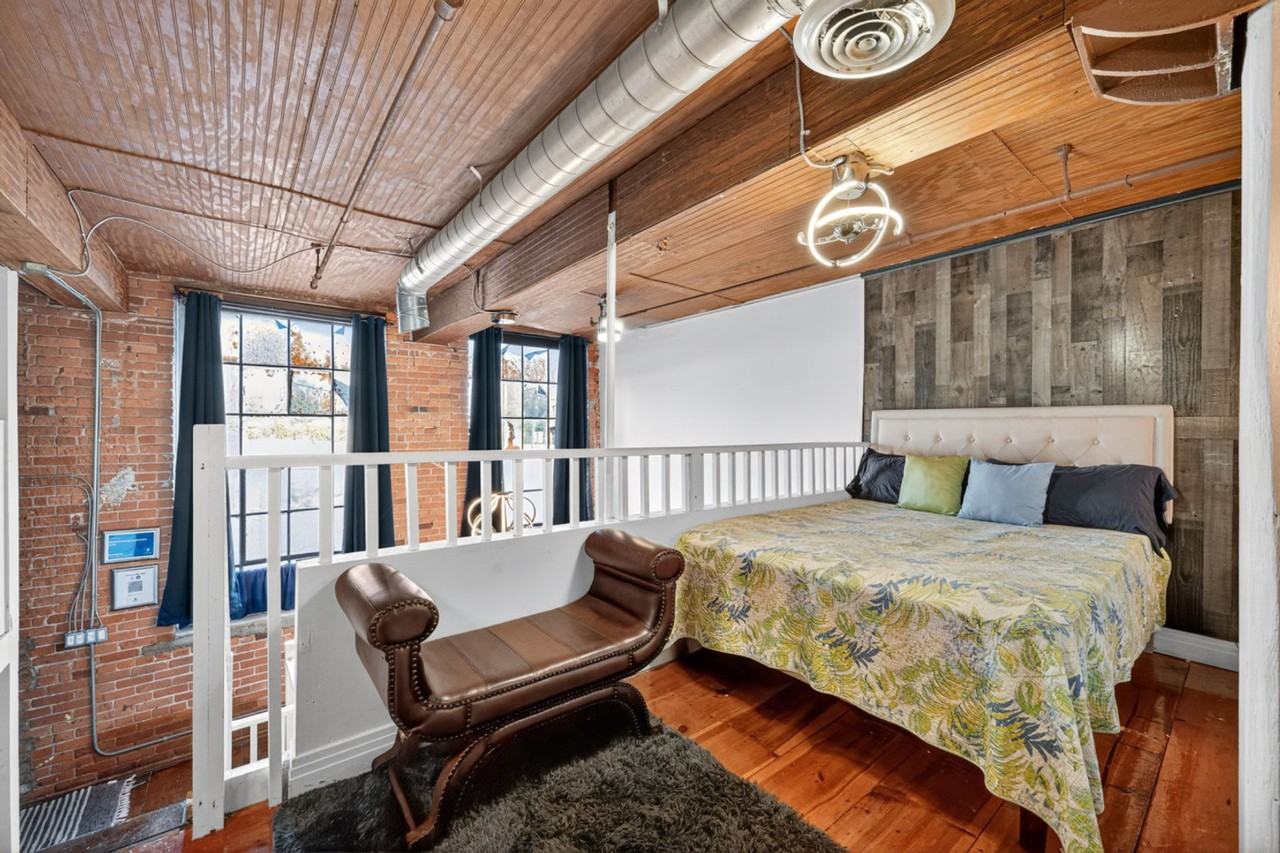 226 Mount Elliott St #1437644P - Photo 5 of 22