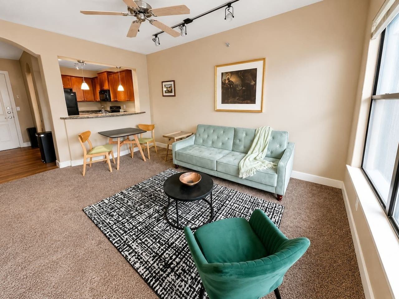 75 Riverfront Dr #1534952P - Photo 4 of 26