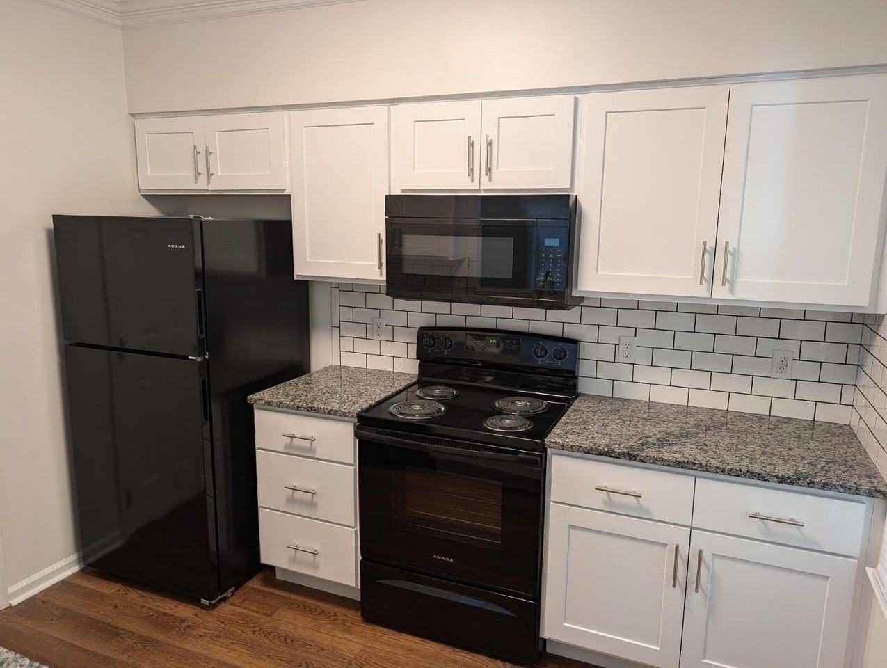 407 Thyme Pl - Photo 2 of 14