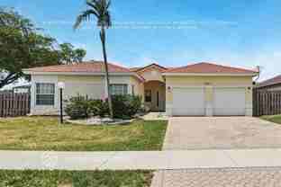 9191 Sw 212th Ter - Photo 1 of 1