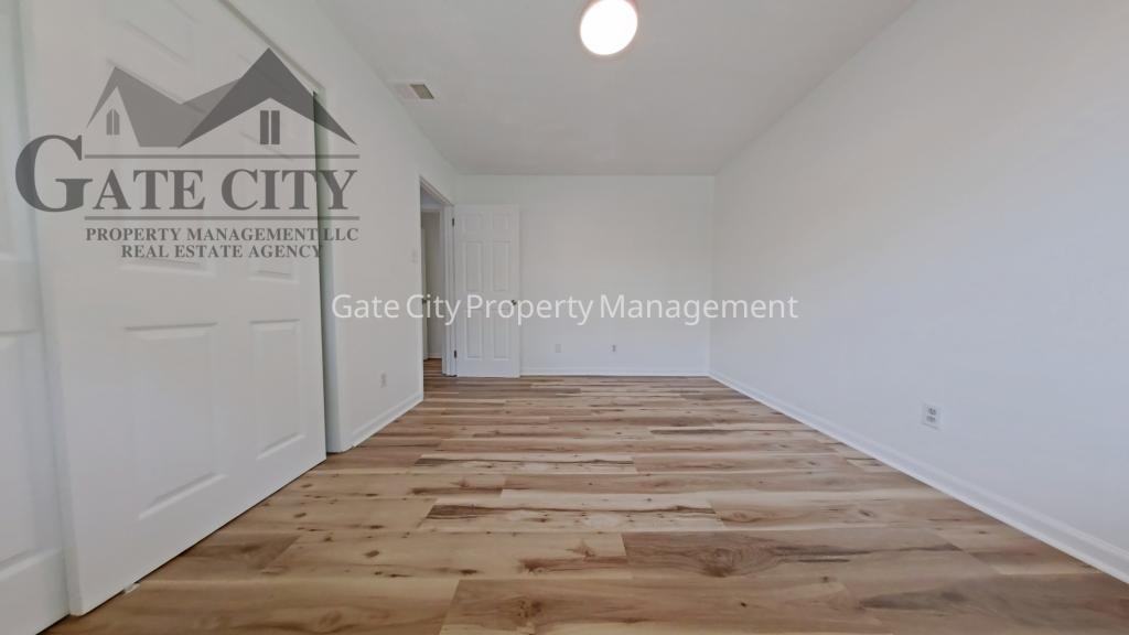 2330 Kersey St Apt G - Photo 6 of 11