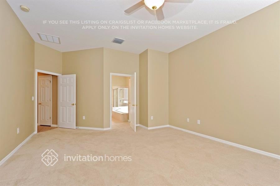 22744 Robins Nest Ct - Photo 4 of 21