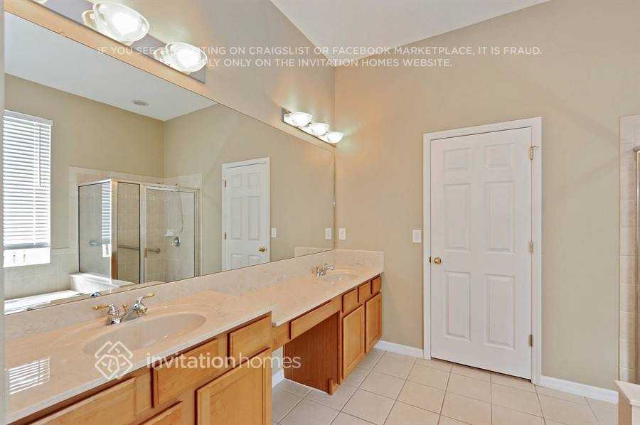 22744 Robins Nest Ct - Photo 5 of 21