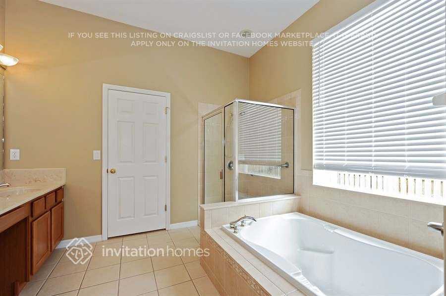 22744 Robins Nest Ct - Photo 6 of 21