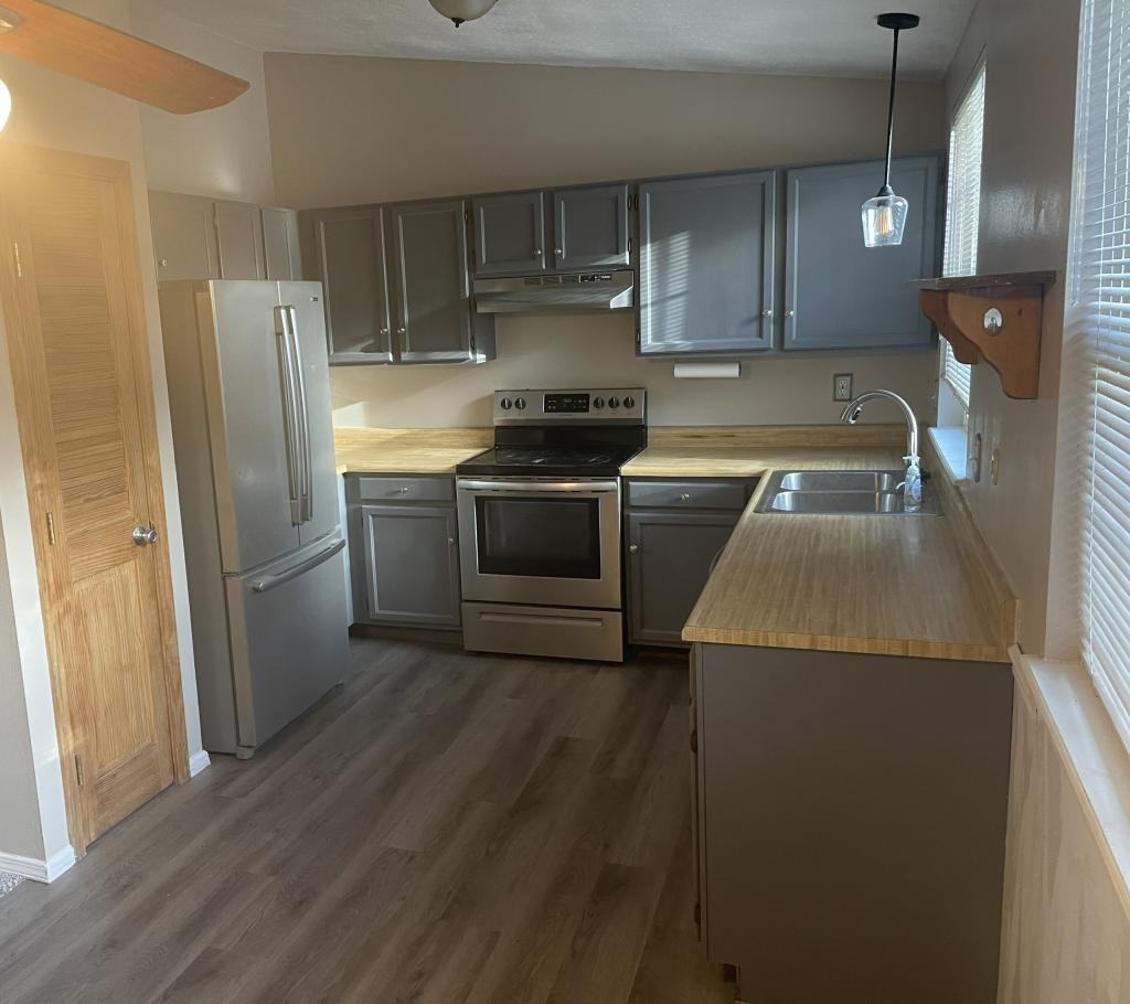 8575 Cottonwood Way - Photo 7 of 11