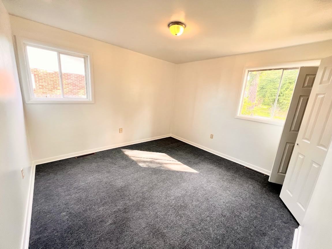 2146 Colston Street - Photo 6 of 9