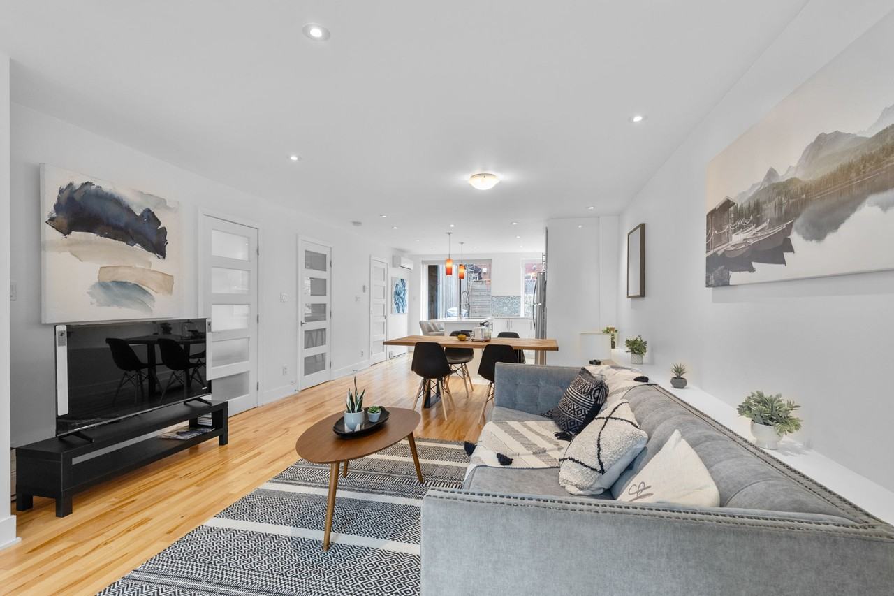 1524 Rue Saint-Antoine Ouest - Photo 5 of 13