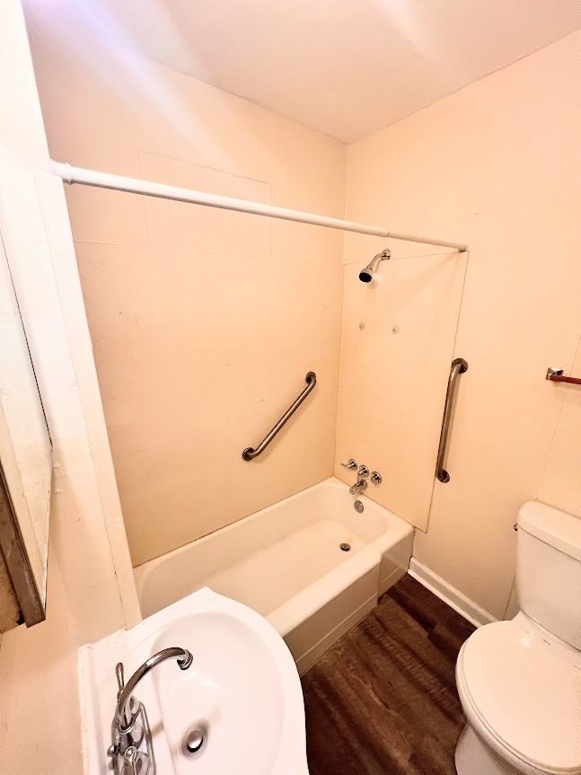 237 South 12th Avenue - Photo 4 of 9