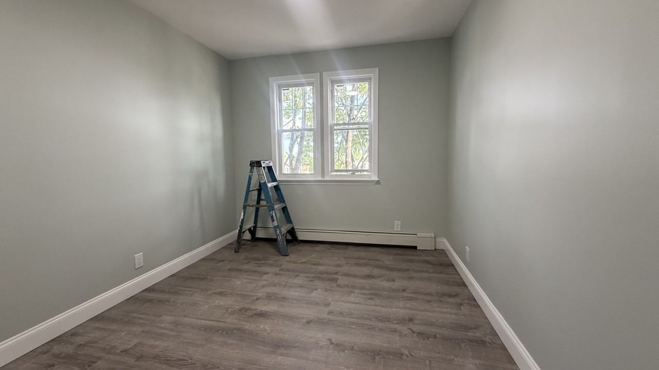 Hosmer Ave - Photo 2 of 14