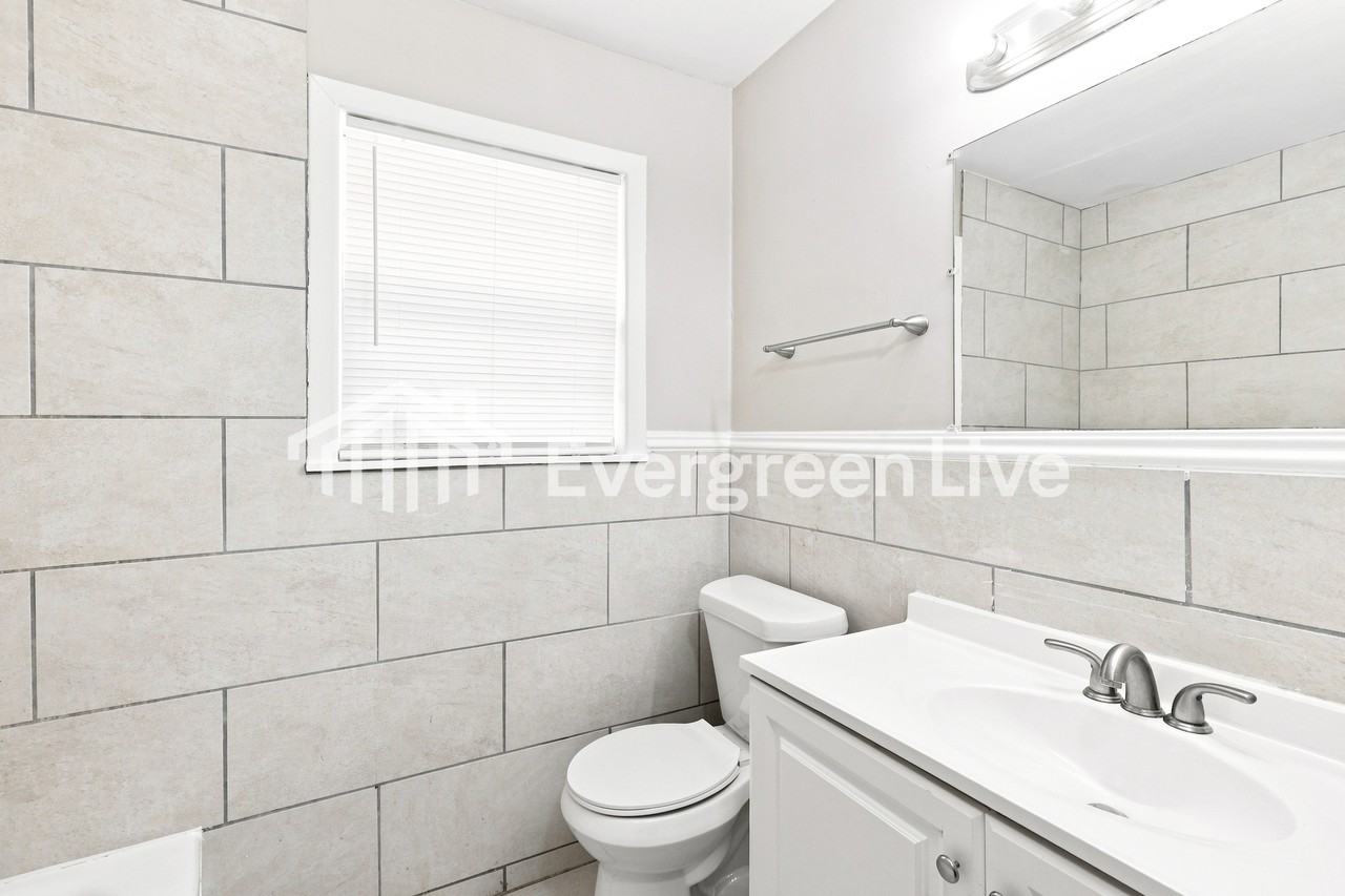 4582 Kirkley Dr - Photo 6 of 15