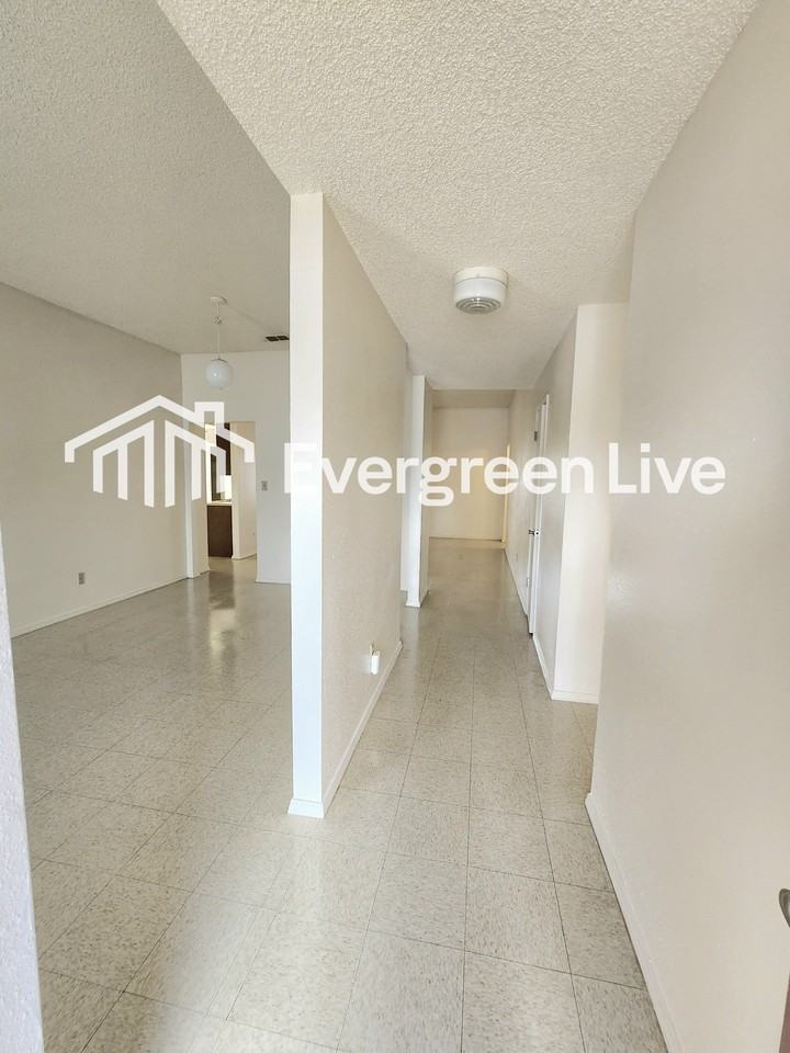 1323 San Felipe Ct - Photo 2 of 25