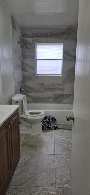 324 Clary Dr - Photo 5 of 18