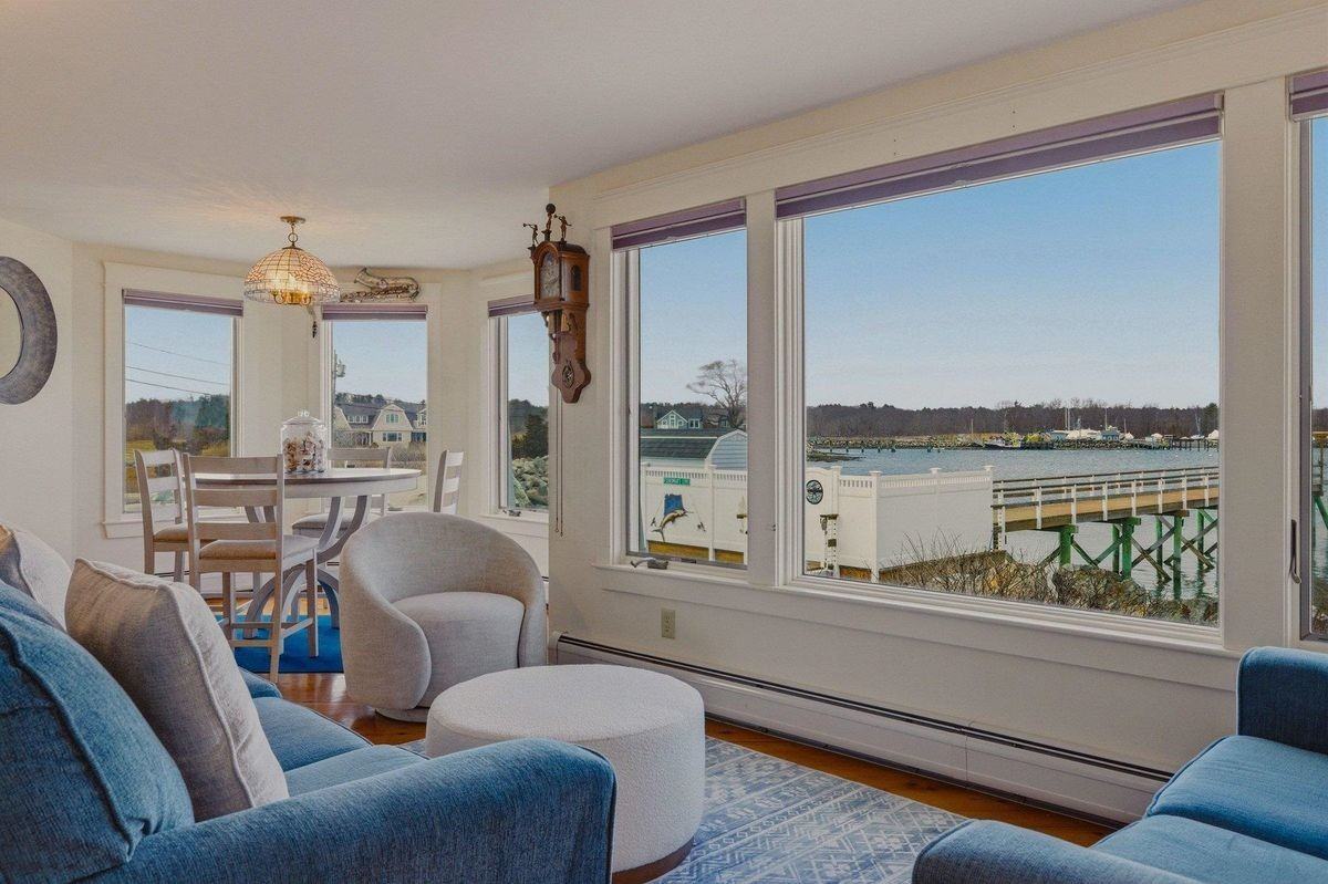 130 Harbor Rd - Photo 5 of 37