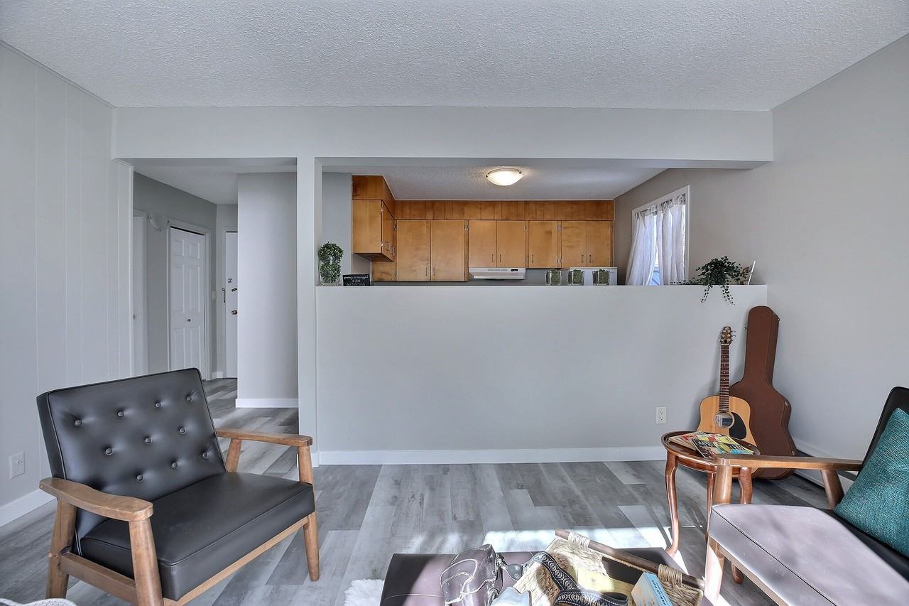 Lismore Apartments - Photo 4 of 26