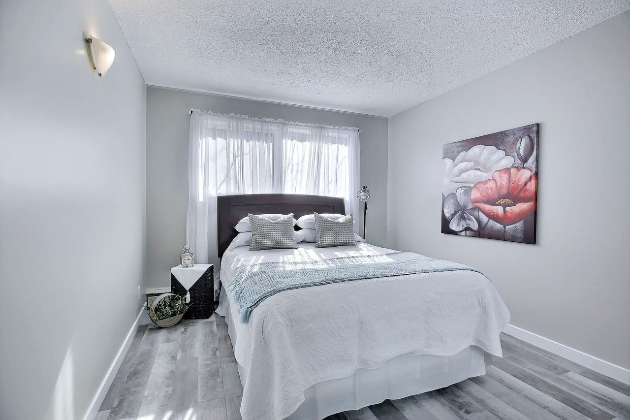 Lismore Apartments - Photo 5 of 26