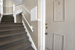 featured image of 292 290-292 Daly Avenue - 292-1