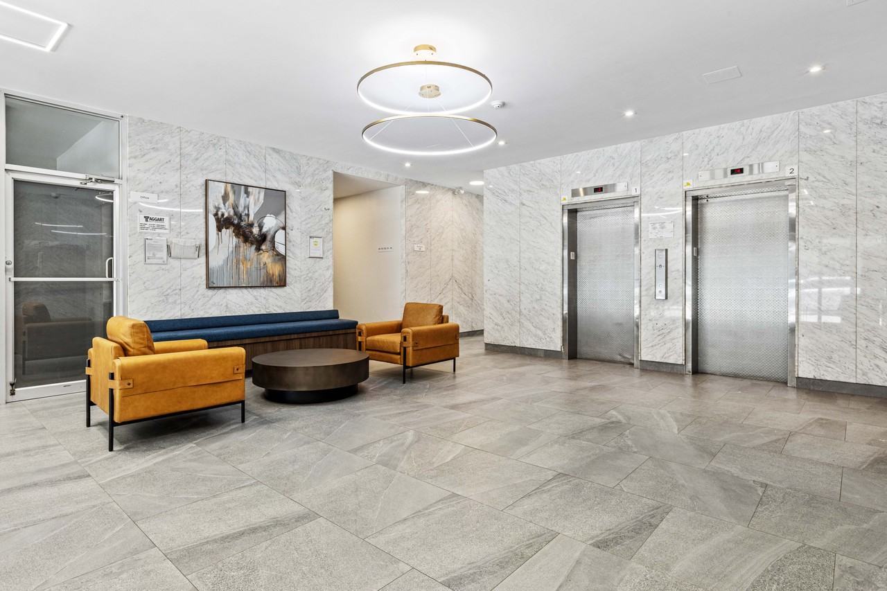 Wentworth Plaza - Photo 2 of 49