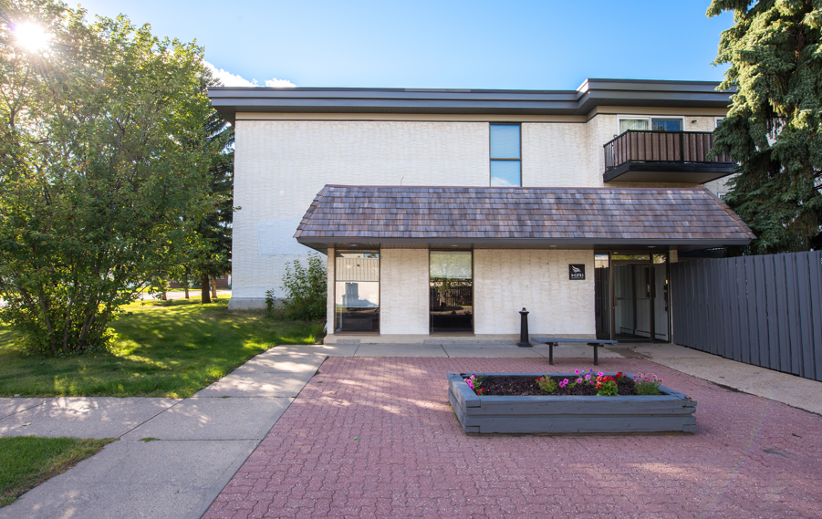 Parkwood - Photo 2 of 14