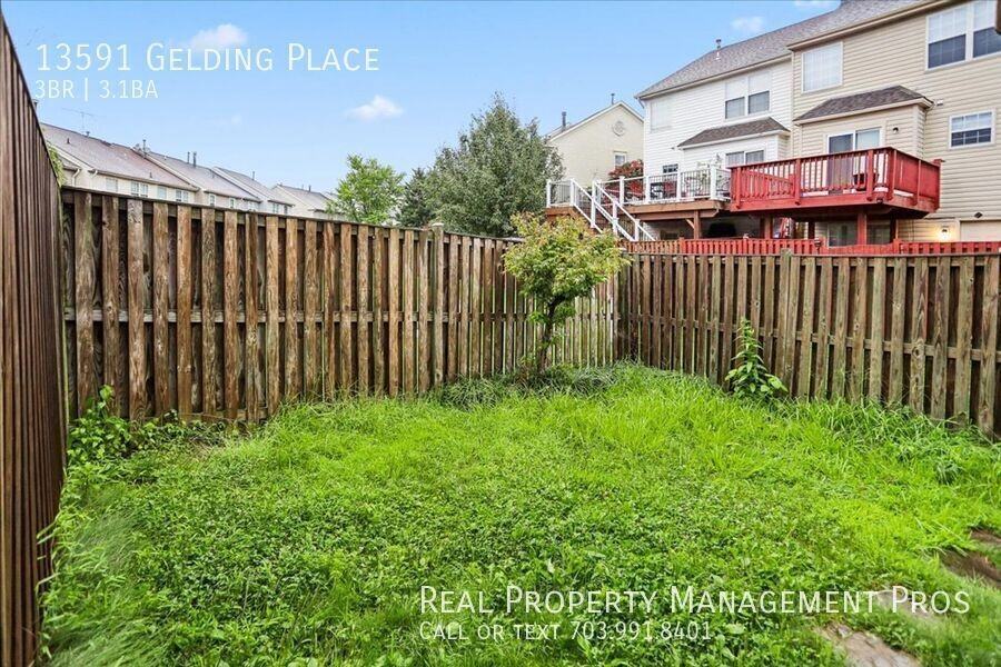 13591 Gelding Pl - Photo 4 of 34