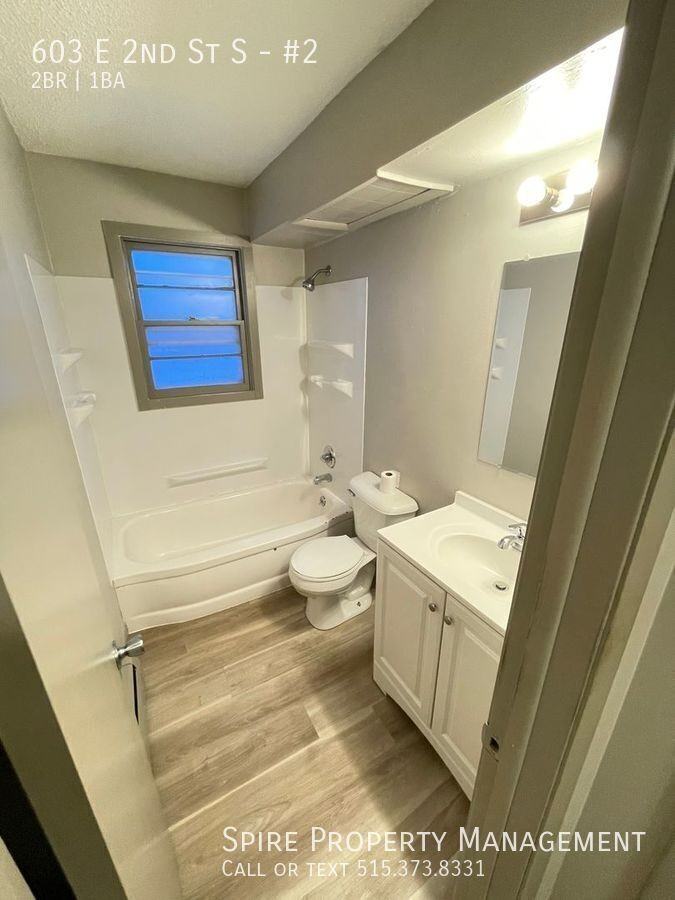 603 E 2nd St S #2 - Photo 3 of 10