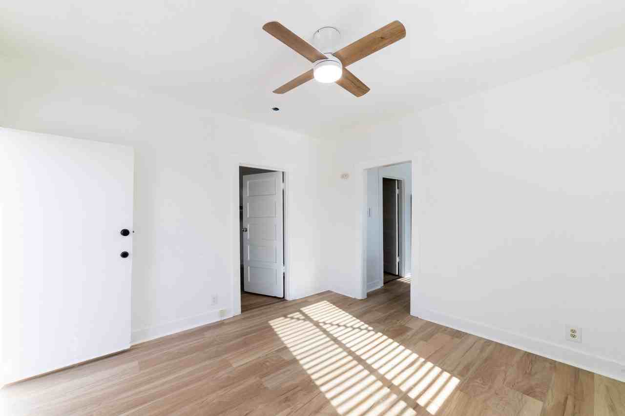 1610 Kearney St - Photo 4 of 22