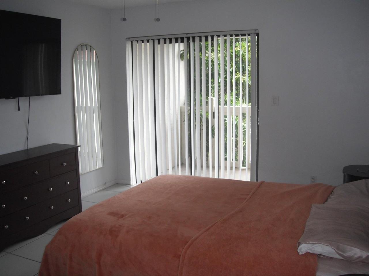 4194 Southwest 67th Avenue #205A - Photo 5 of 8