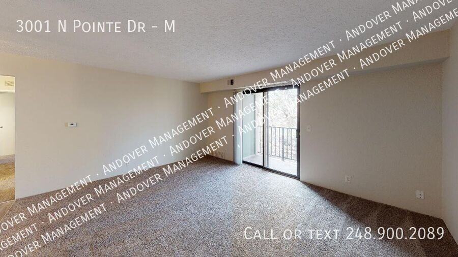 3001 N Pointe Dr #M - Photo 5 of 12