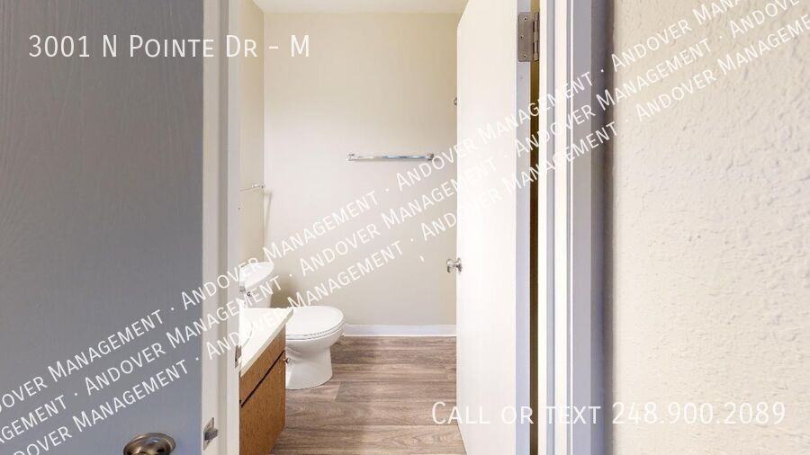 3001 N Pointe Dr #M - Photo 7 of 12