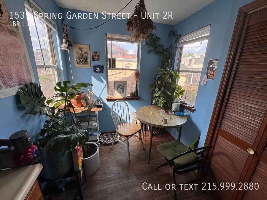 1535 Spring Garden St #2R - Photo 2 of 6