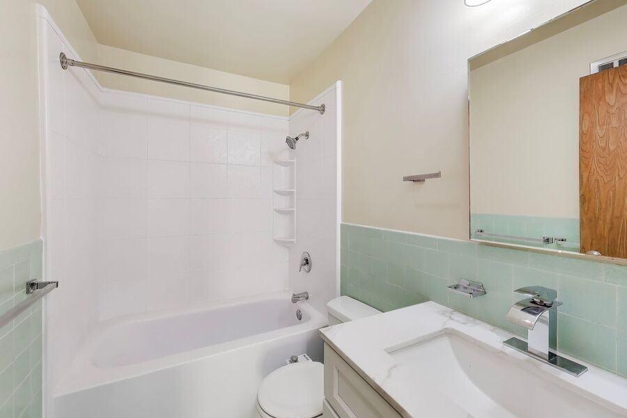 295 Buchanan St #202 - Photo 7 of 8