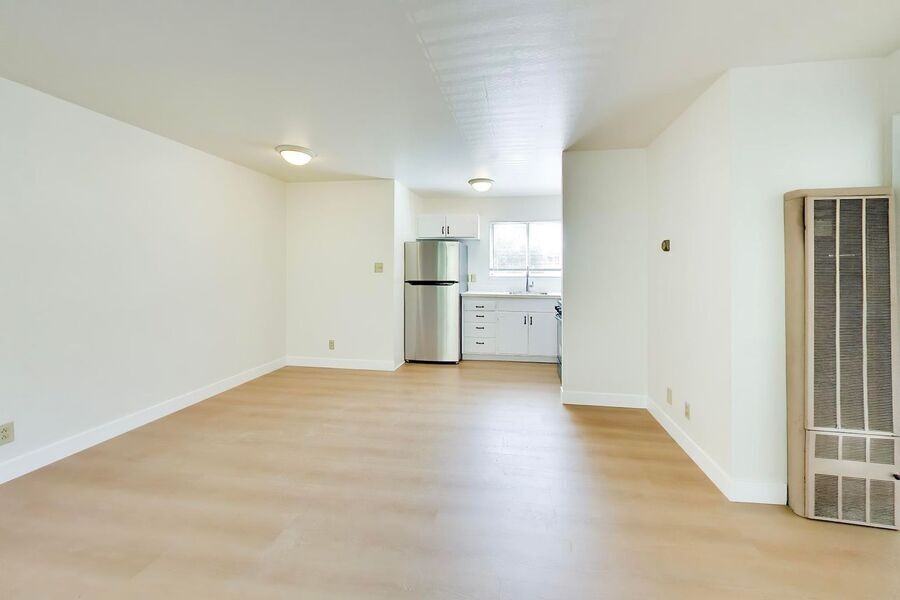 693 San Bruno Ave #04 - Photo 4 of 11