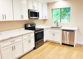 2422 Mckinley Ave #F - Photo 1 of 1