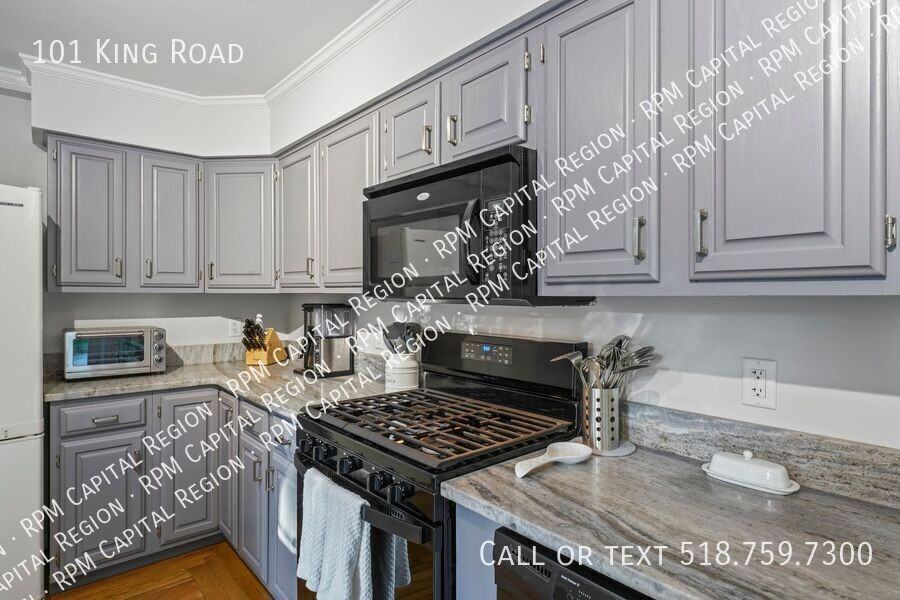 101 King Rd - Photo 5 of 48
