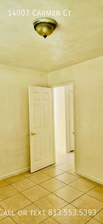 14007 Carmen Ct - Photo 7 of 9