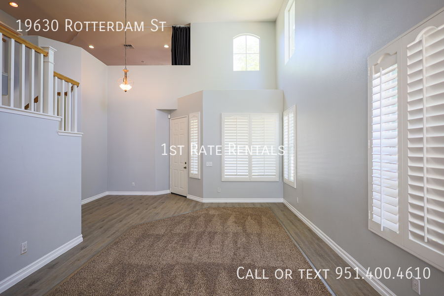19630 Rotterdam St - Photo 4 of 20