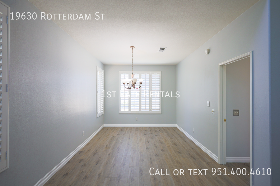 19630 Rotterdam St - Photo 5 of 20