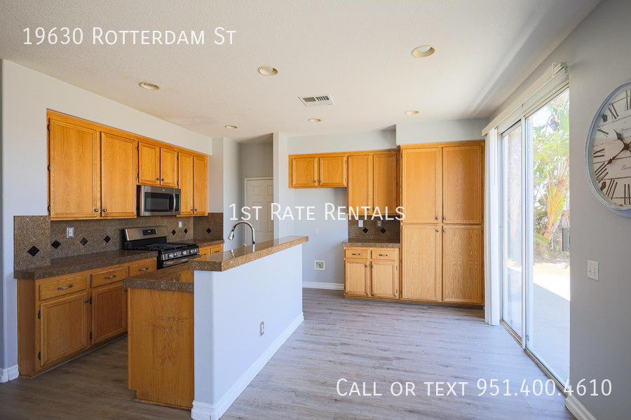 19630 Rotterdam St - Photo 6 of 20
