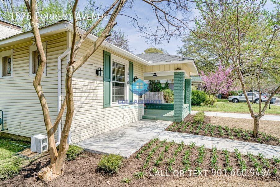 1576 Forest Ave - Photo 2 of 28