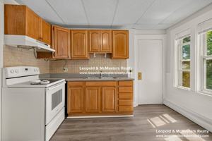featured image of 139 Greenwood St #3