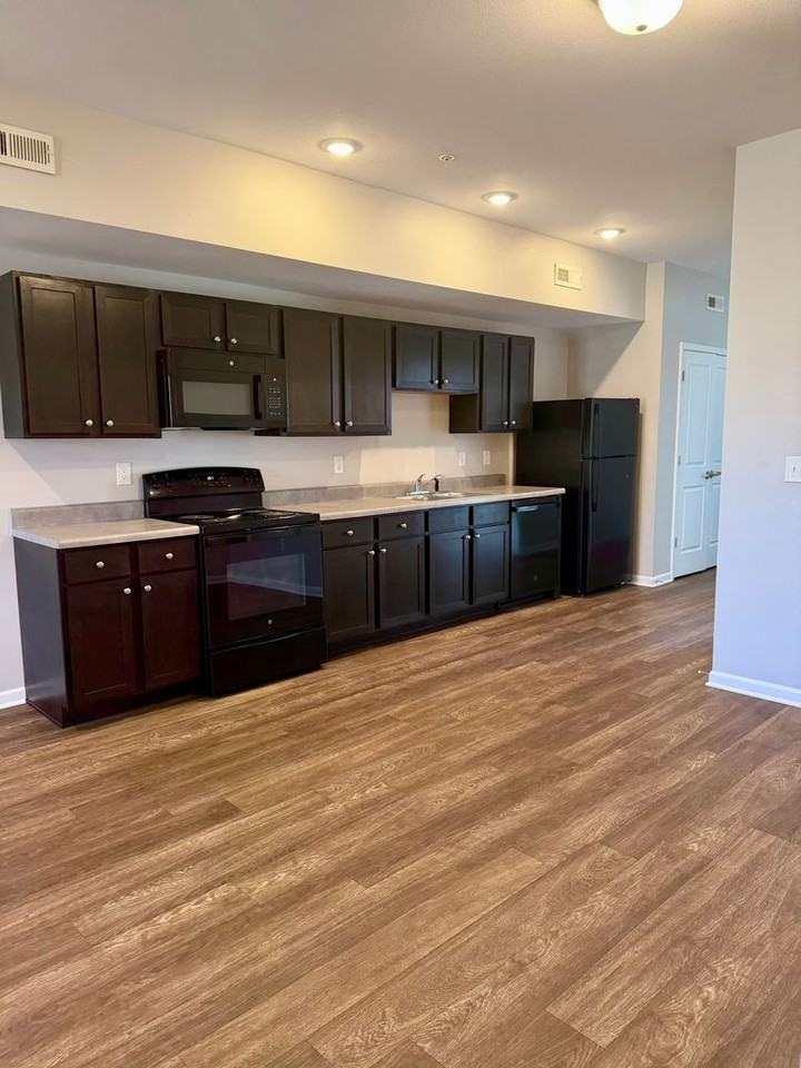 Boulevard Lofts - Photo 2 of 18
