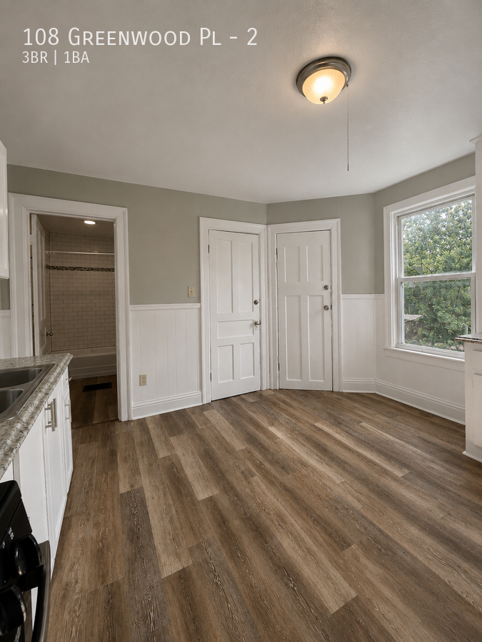 108 Greenwood Pl #2 - Photo 7 of 8