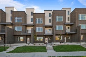 featured image of 3558 S Blue Tee Ln
