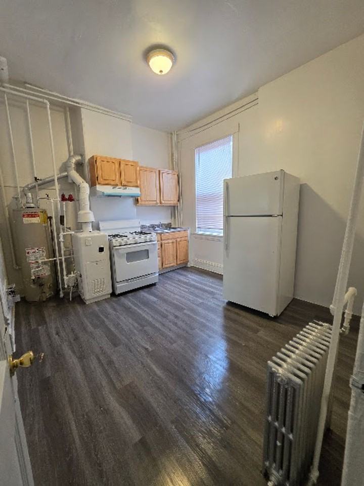 1408 P St Nw - Photo 2 of 9