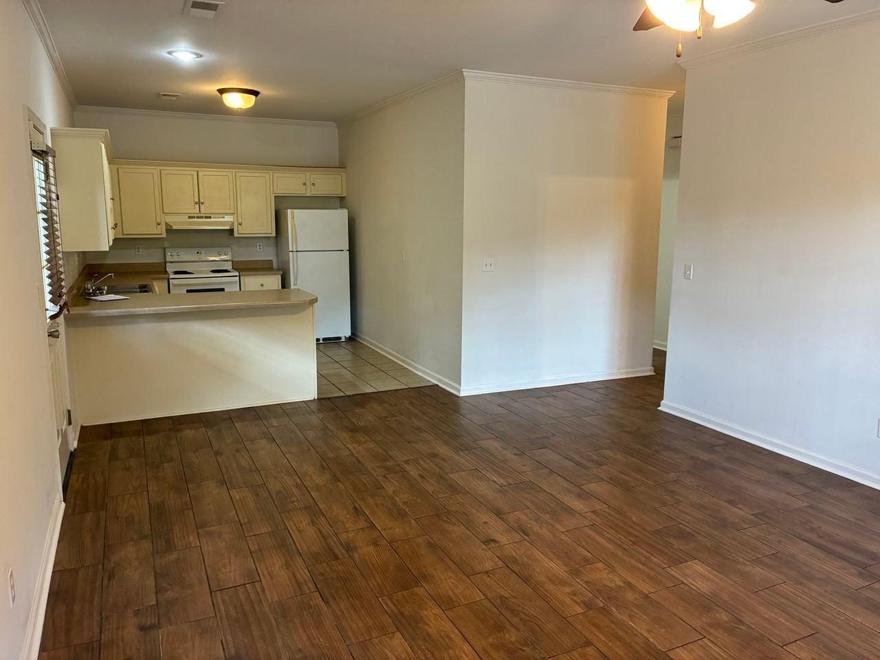 125 Private Road 1037 - Photo 2 of 13
