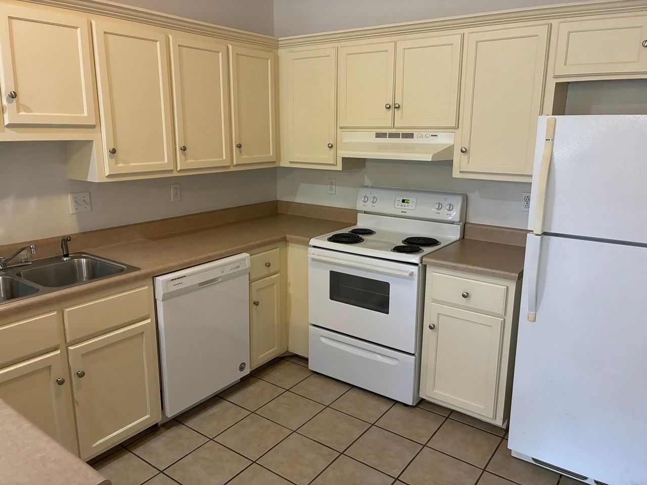 125 Private Road 1037 - Photo 3 of 13