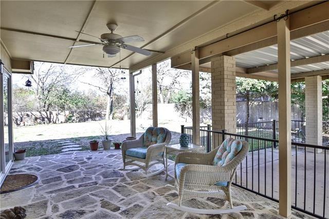 3924 Laramie Dr - Photo 3 of 25