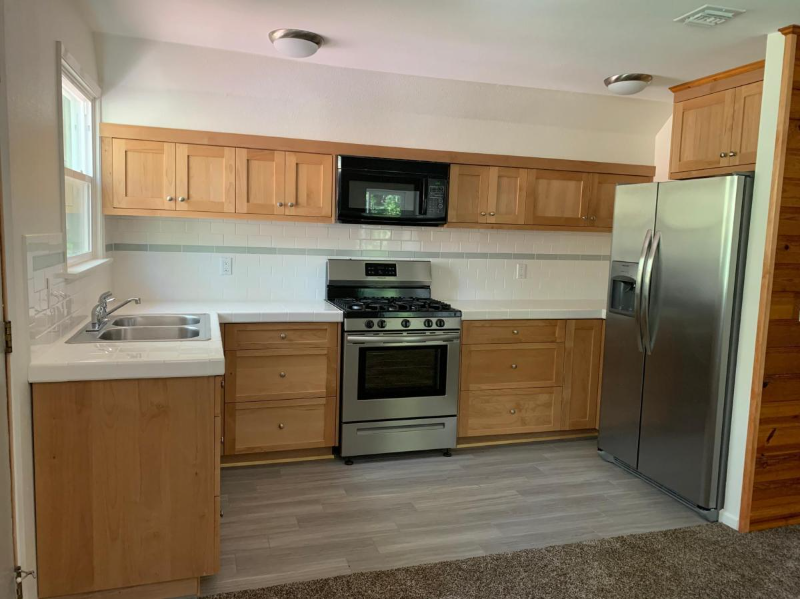 736 Rocky Loop #B - Photo 3 of 10