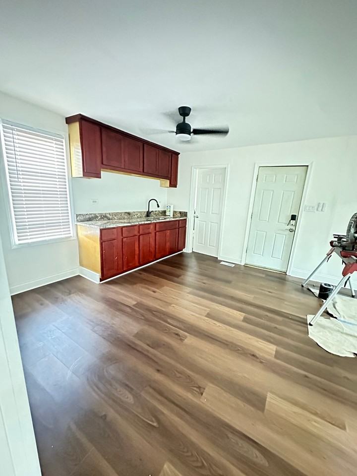 7917 S Coles Ave #REAR - Photo 3 of 7